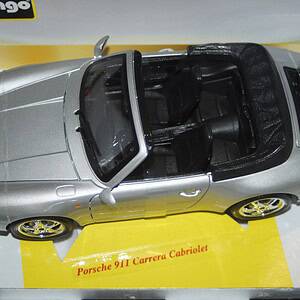 Burago porsche 911 carrera cabriolet 1:18 ref 18-12039