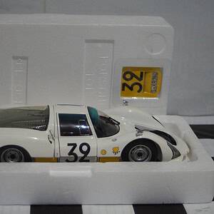 Minichamps porsche 906 24hr le mans1966 schutz 100 666132 1:18th