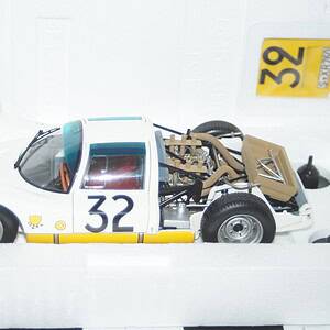 Minichamps porsche 906 24hr le mans1966 schutz 100 666132 1:18th