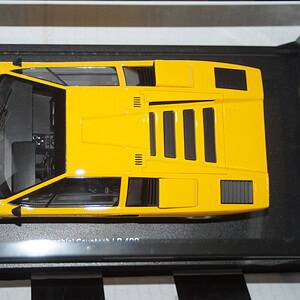 Kyosho lamborghini countach lp400 yellow c09531y 1:18