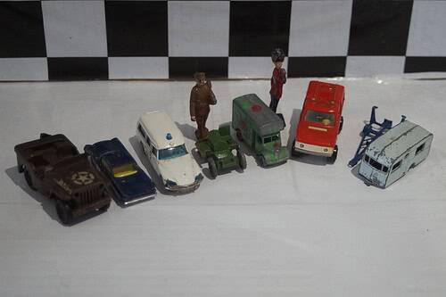 Majorette ds21 lesney caravan minic-toy jeep, lesny dumper, soldiers
