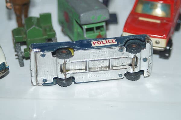 Majorette ds21 lesney caravan minic-toy jeep, lesny dumper, soldiers