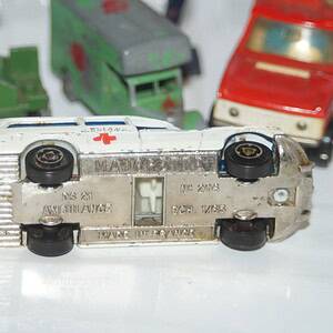 Majorette ds21 lesney caravan minic-toy jeep, lesny dumper, soldiers