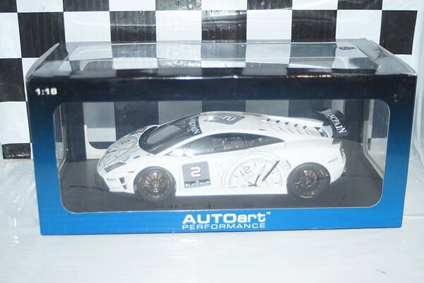 Autoart lamborghini gallardo lp560-4 cordelia wheels 1:18 diecast 74593 (copy)