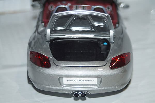 Kyosho porsche boxster s rs60 silver 08382s 1:18