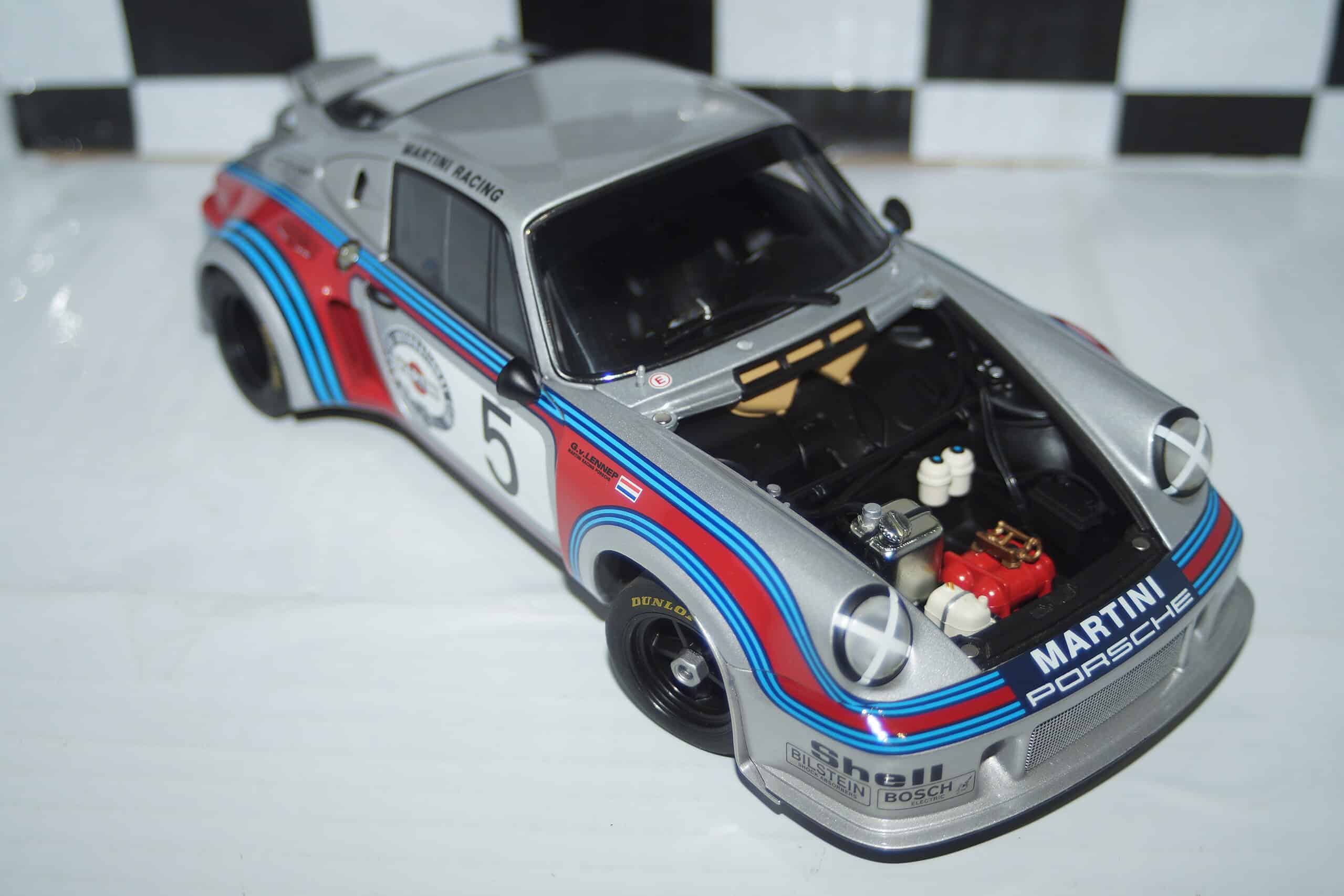 Autoart porsche 911 carrera rsr turbo 1: 18 diecast 87474