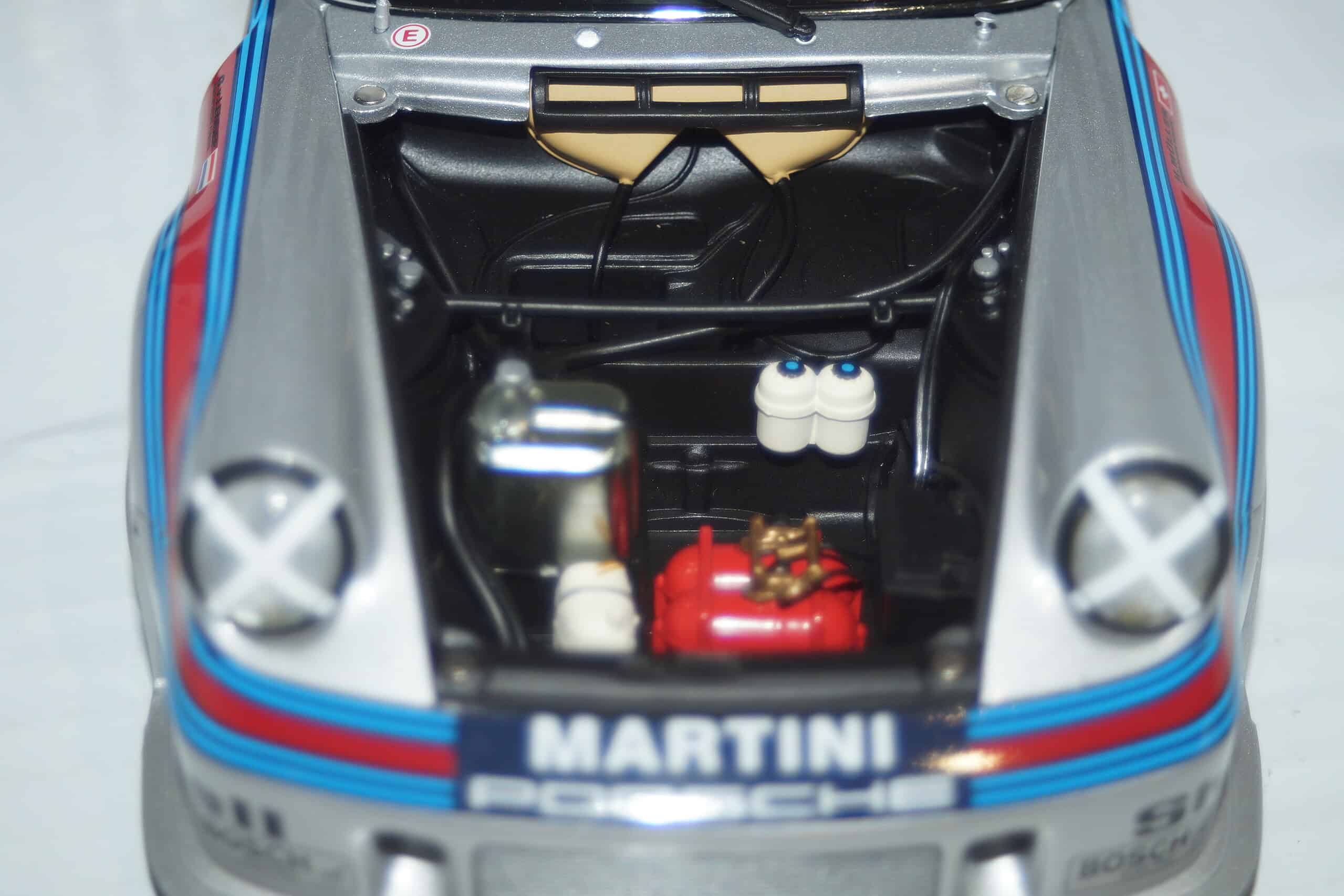 Autoart porsche 911 carrera rsr turbo 1: 18 diecast 87474