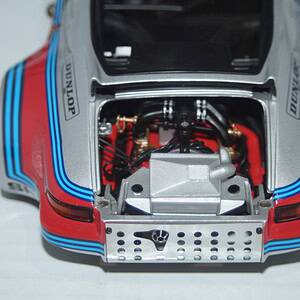 Autoart porsche 911 carrera rsr turbo 1: 18 diecast 87474