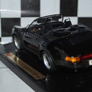 Maisto porsche carrera gt silver 1:18th ref 318000