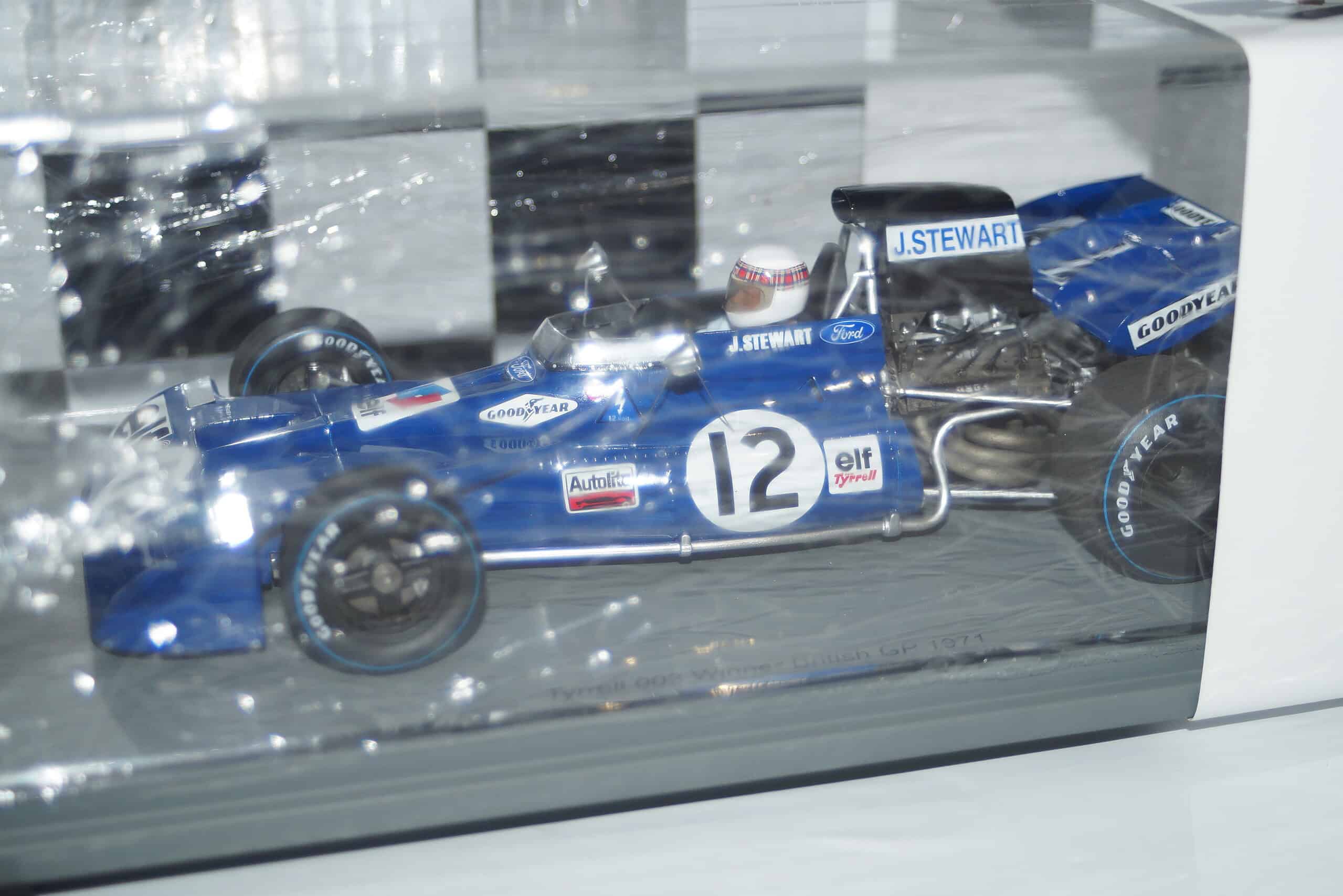 Spark tyrrell 003 winner british gp 1971 jackie stewart 18s589