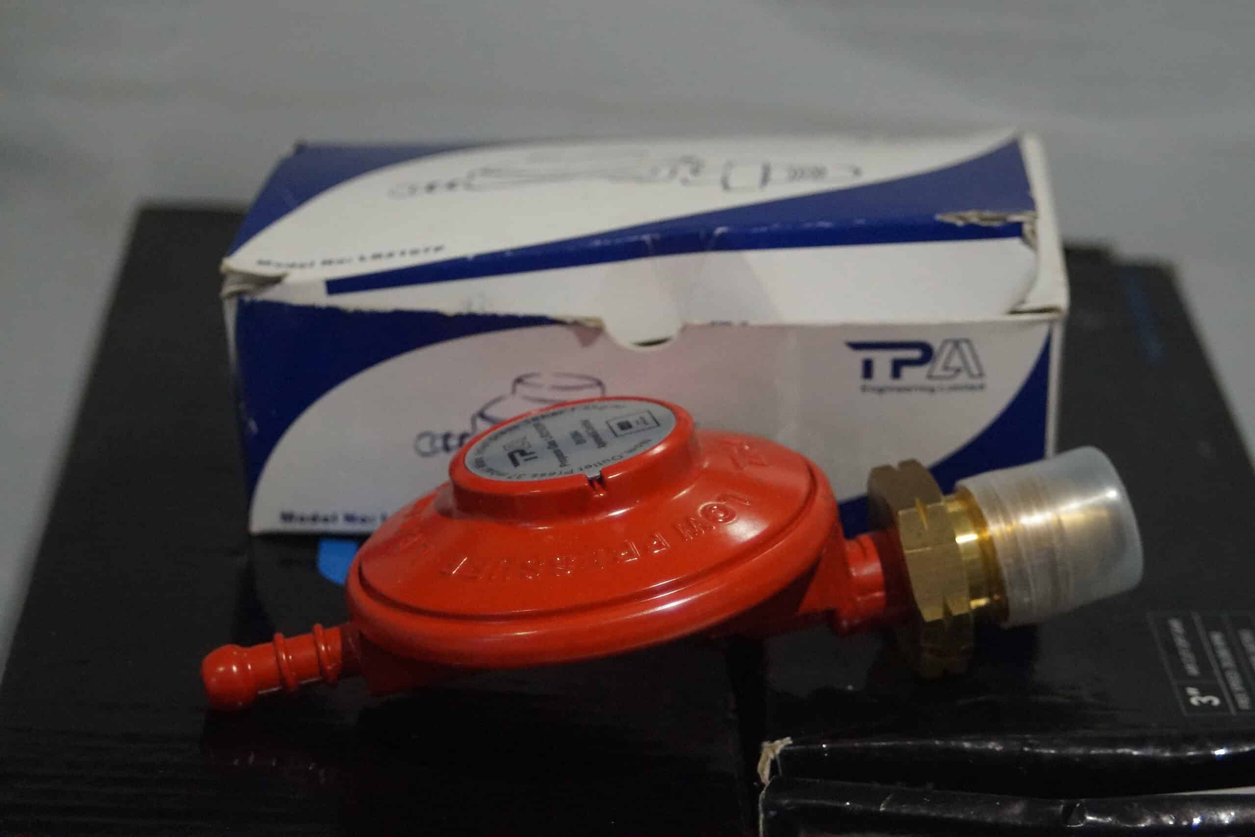 Sgs work shop, car repair tools, 3" cutter, sanding discs, 6" sander, air gauge.