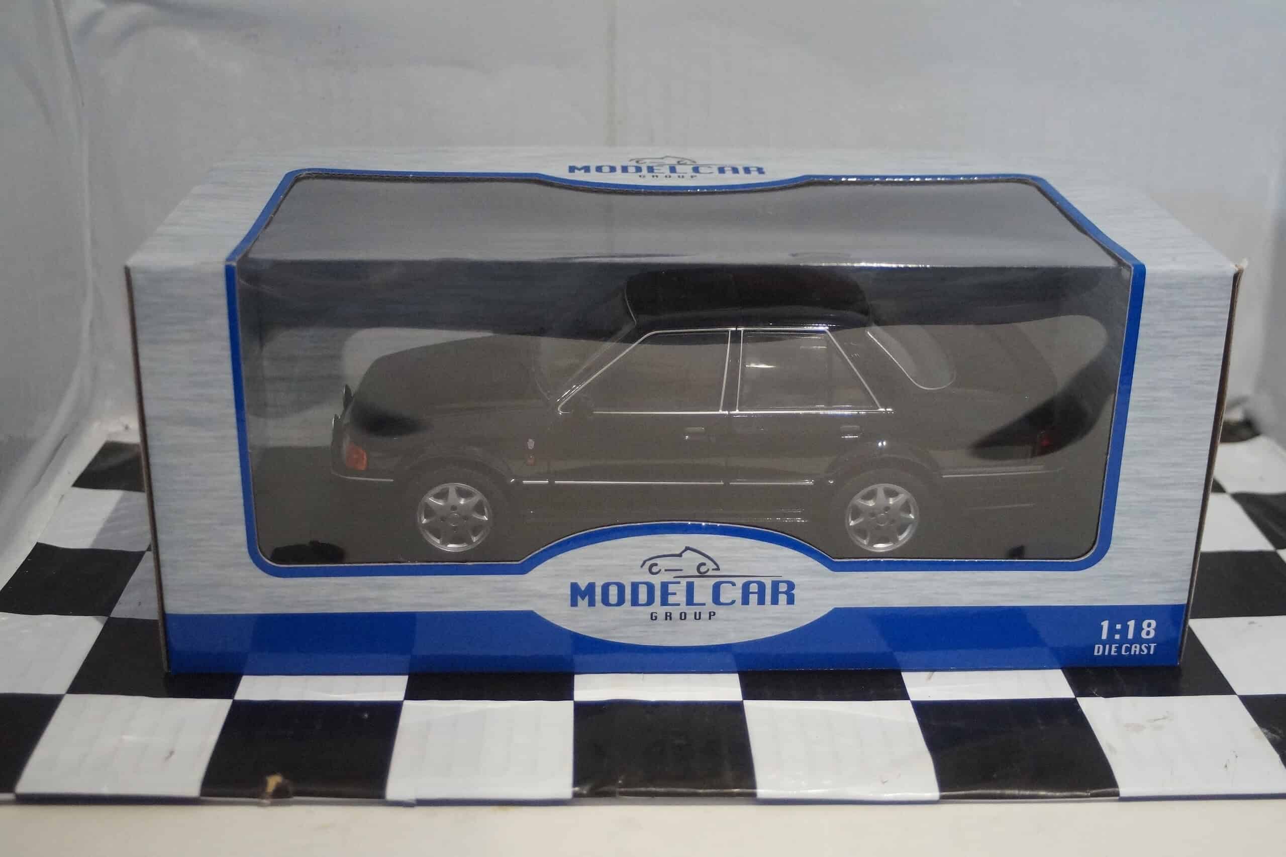 Model car group ford orion mk2 black rhd 1/18th mcg18649