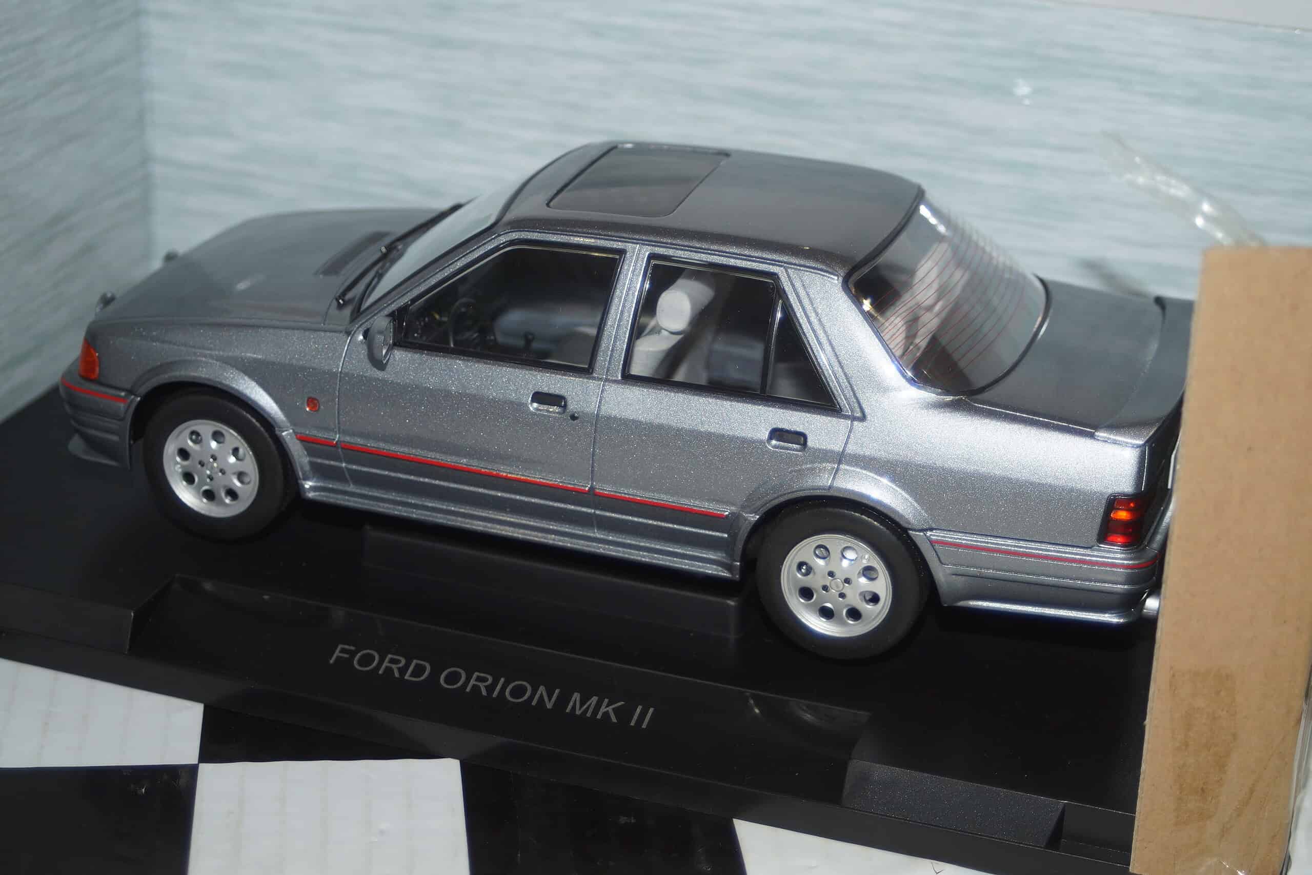 Model car group ford orion mk2 metallic grey 1/18th mcg18489
