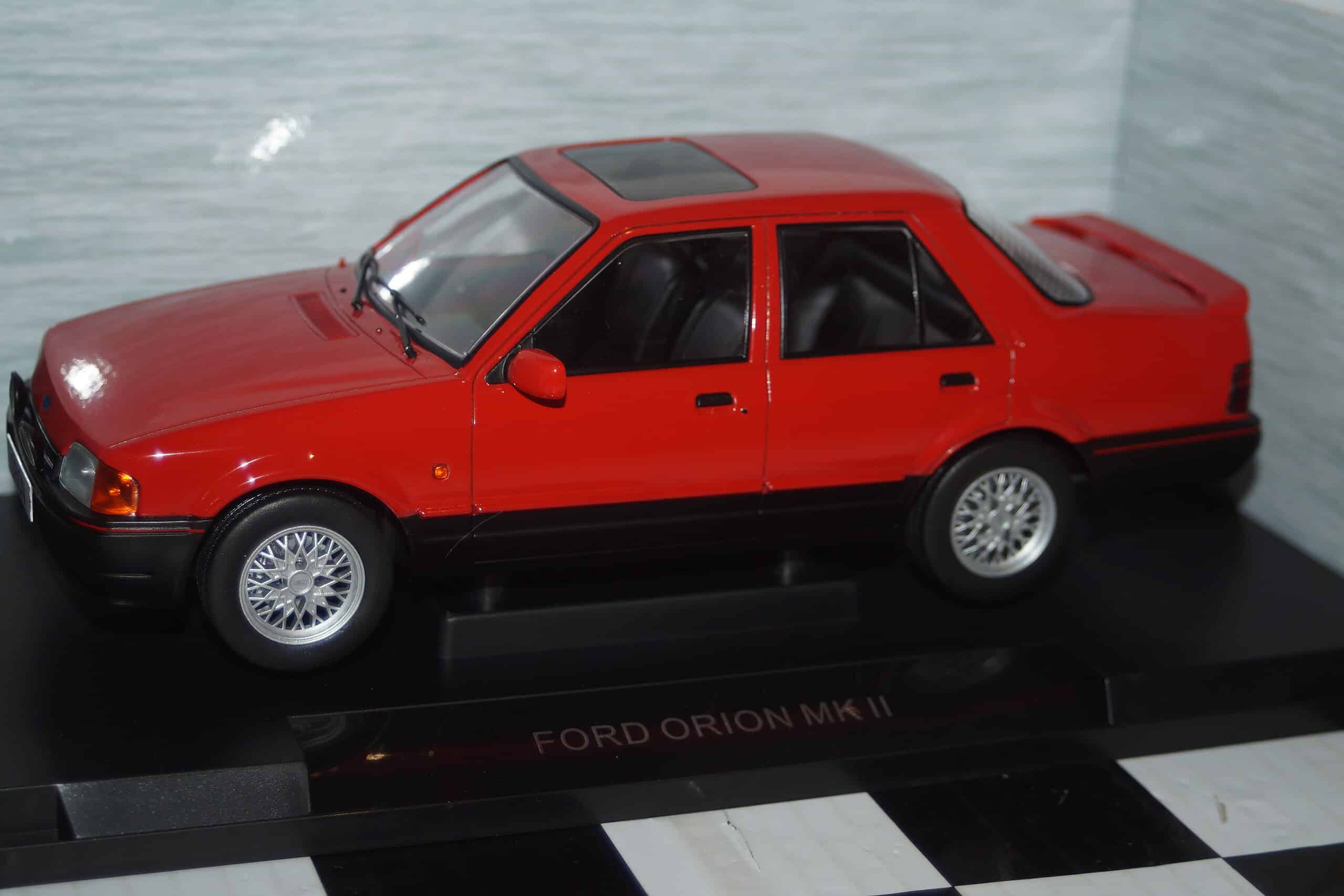 Model car group ford orion mk2 1600 e red 1/18th mcg18488