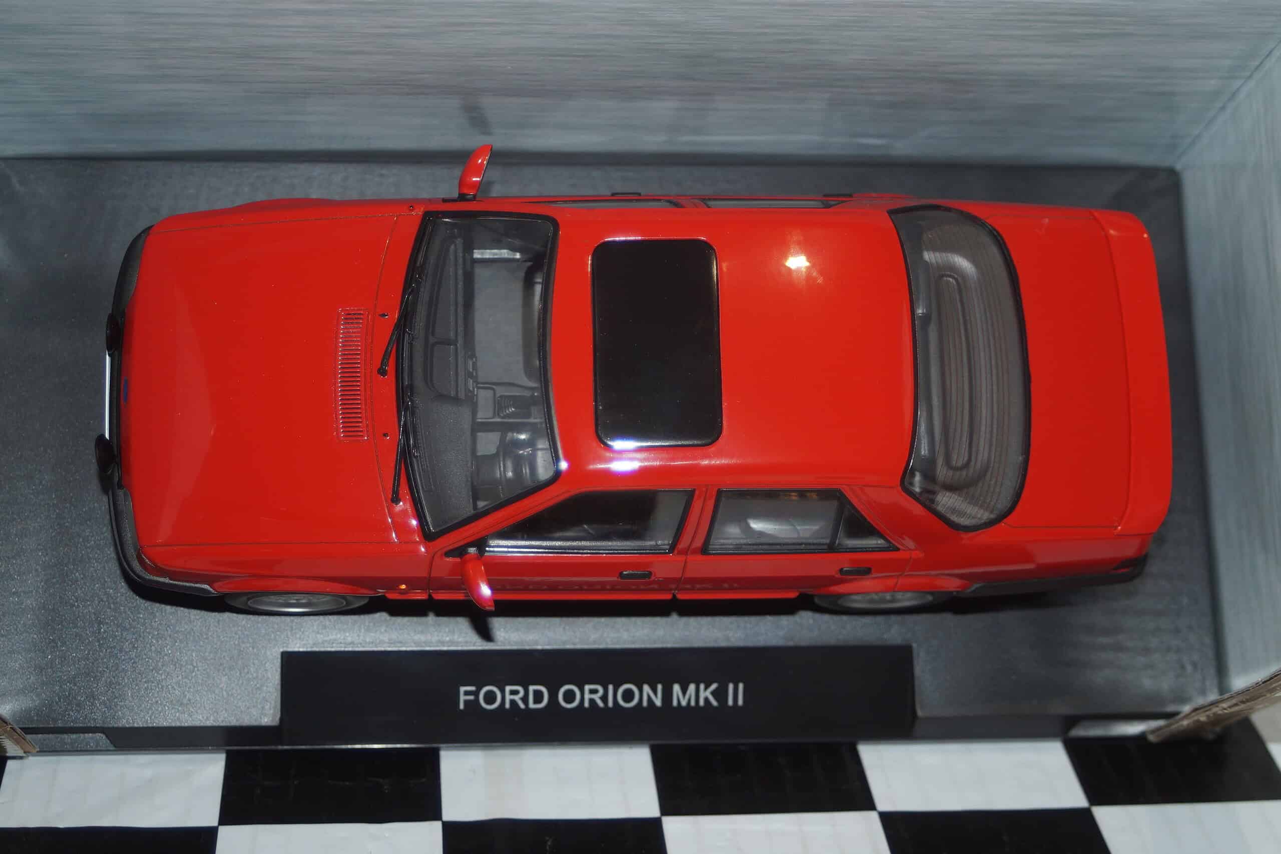 Model car group ford orion mk2 1600 e red 1/18th mcg18488