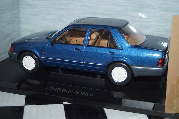 Model car group ford orion mk2 1600i metallic blue 1/18th mcg18490