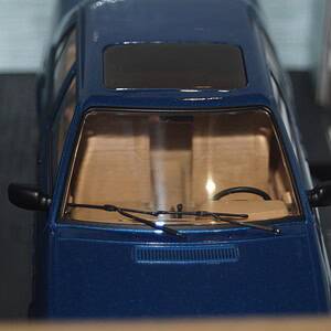 Model car group ford orion mk2 1600i metallic blue 1/18th mcg18490