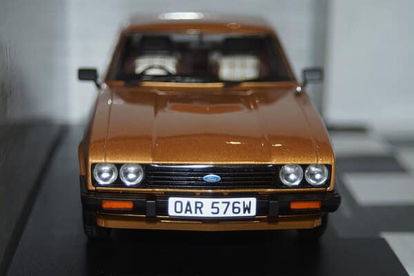Model car group ford capri s mk3 lhd gold mcg18399 1:18 (copy)