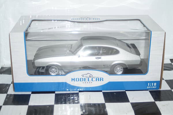 Model car group ford capri s mk3 rhd silver mcg18797 1:18