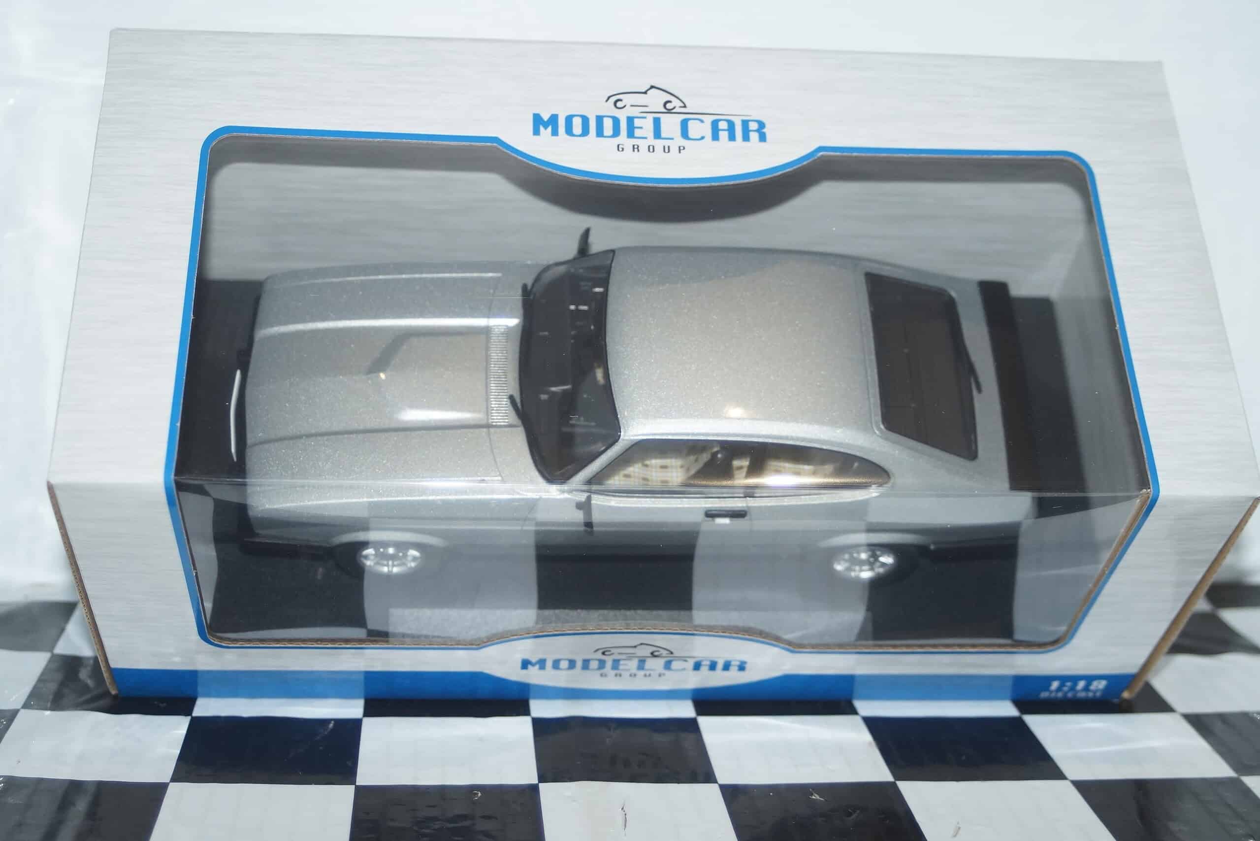 Model car group ford capri s mk3 rhd silver mcg18797 1:18