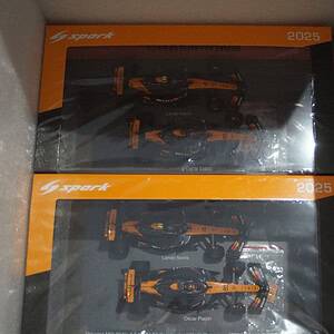 Spark mclaren mcl 39 no.4 & no.81 f1 constructors world champions 2025 norris / piastri 1:43 resin s9590