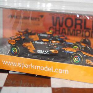 Spark mclaren mcl 39 no.4 & no.81 f1 constructors world champions 2025 norris / piastri 1:43 resin s9590