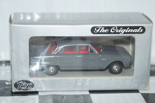 Trax top gear ford falcon xk sedan 1960 grey 40th anniversary tr26e 1:43