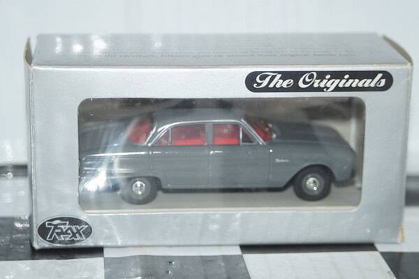 Trax top gear ford falcon xk sedan 1960 grey 40th anniversary tr26e 1:43