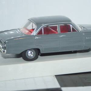 Trax top gear ford falcon xk sedan 1960 grey 40th anniversary tr26e 1:43