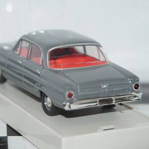 Trax top gear ford falcon xk sedan 1960 grey 40th anniversary tr26e 1:43