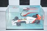 Minichamps mclaren honda mp4-5 2002 t.sato 518 020102 in 1:43