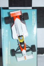 Minichamps mclaren honda mp4-5 2002 t.sato 518 020102 in 1:43